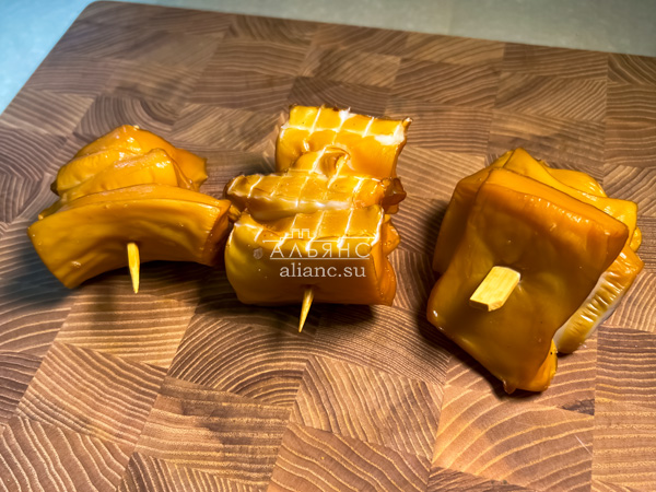 Шашлычок из кальмара х/к в Санкт-Петербурге