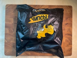 Японские снеки и крекеры: Багет пшеничный карамелизированый лук