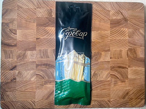 Сыр 60 гр ГОРНЫЙ СЫРОВАР (Нити копчёные) в Санкт-Петербурге