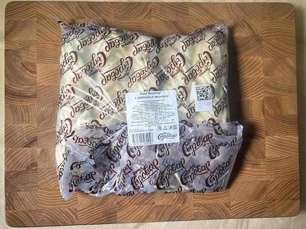 Сыр 1 кг ГОРНЫЙ СЫРОВАР (Косичка с укропом и чесноком) в Санкт-Петербурге