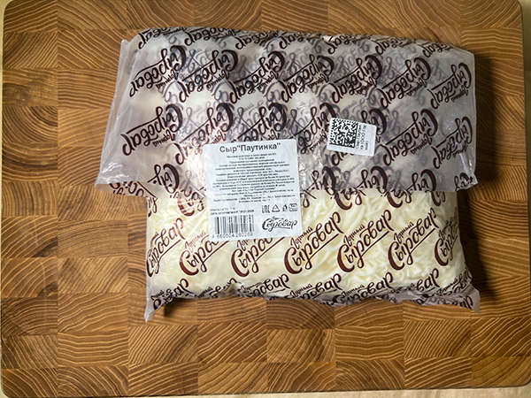 Сыр 1 кг ГОРНЫЙ СЫРОВАР (Паутинка) в Санкт-Петербурге
