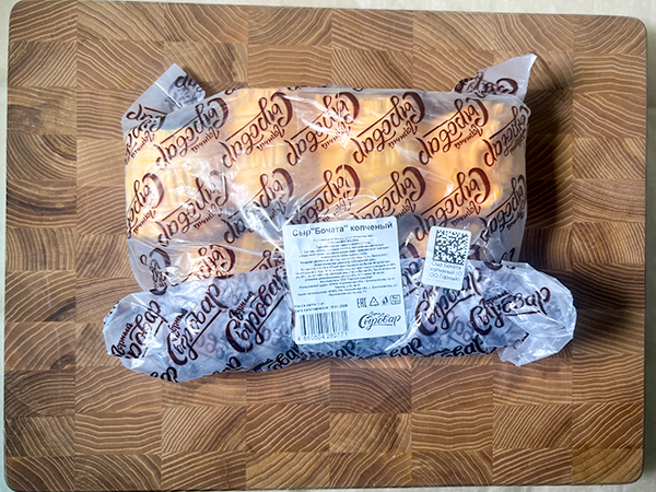 Сыр 1 кг ГОРНЫЙ СЫРОВАР (Бочата копчёный) в Санкт-Петербурге